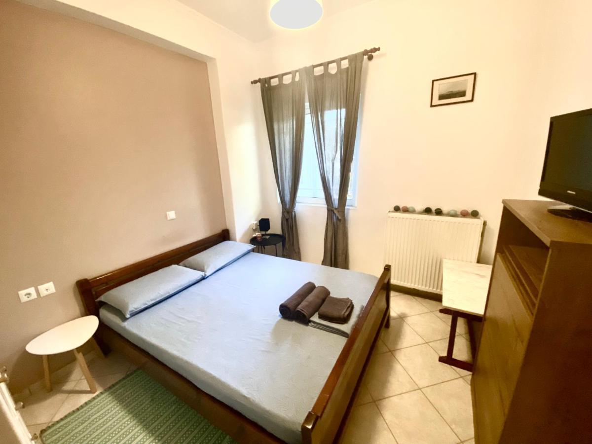Amaliada Cottage House,With Big Garden & Lawn מראה חיצוני תמונה